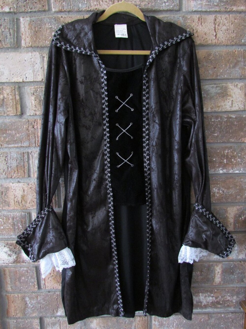 PIRATE COSTUME TUNIC, LACE CUFFS, CRISSCROSS FRONT, SILVER BRAID TRIM, L-XL, 48"